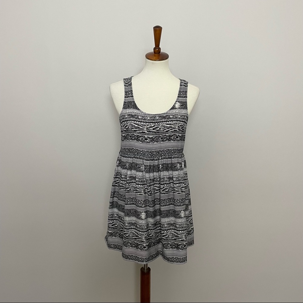 Urban Outfitters Encoté Mini Dress Tunic Sleeveless Aztec Striped Black White